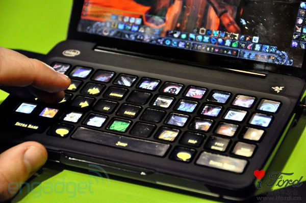 razer-switchblade-keyboard-top.jpg