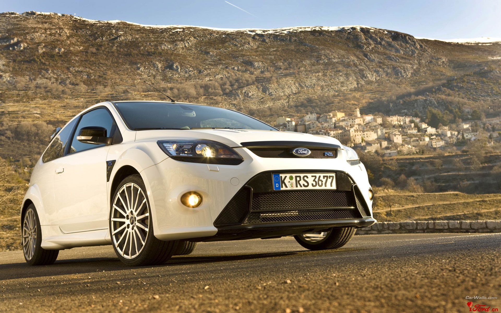 Ford_Focus-RS_755_1920x1200.jpg